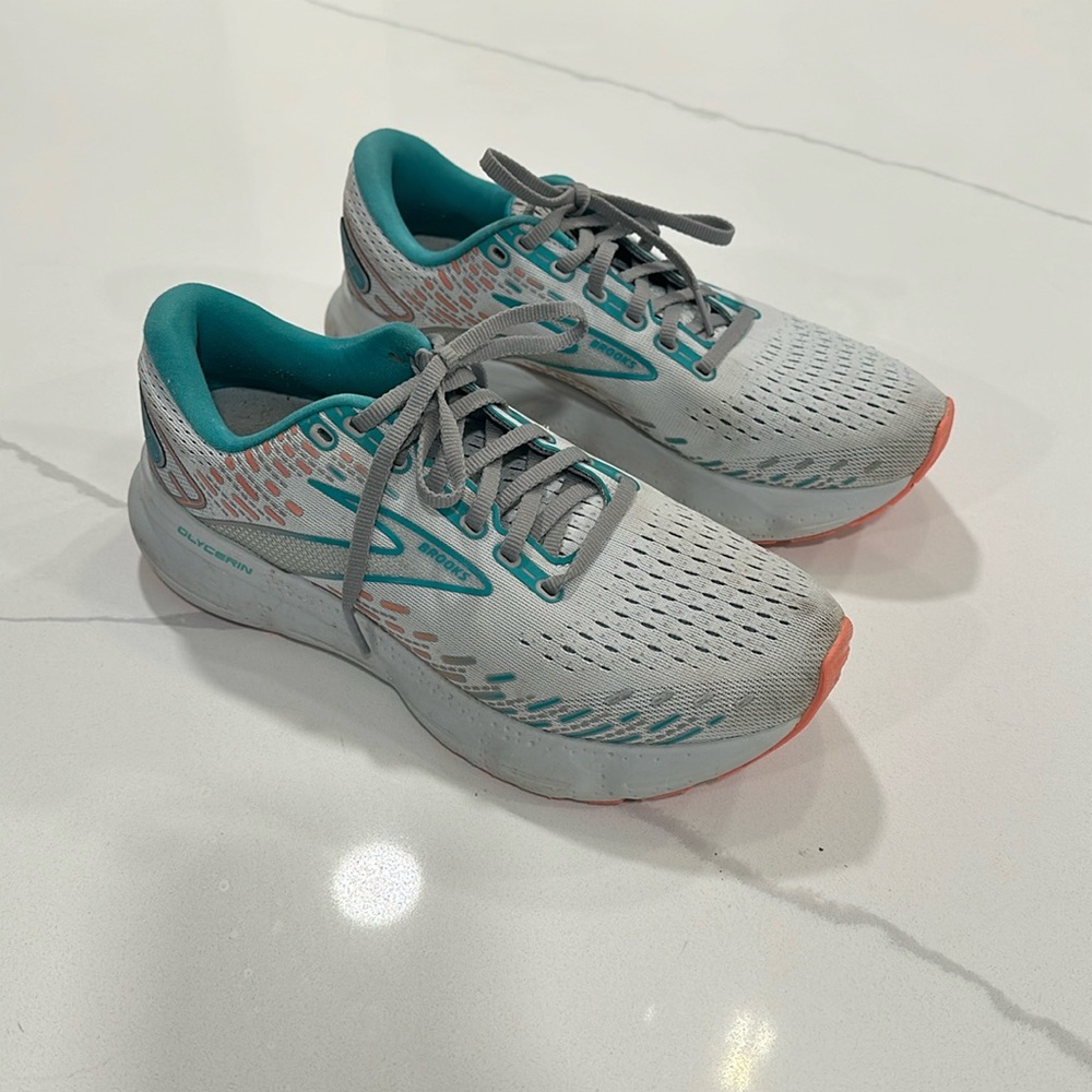 Brooks Glycerin 20 women’s size 9